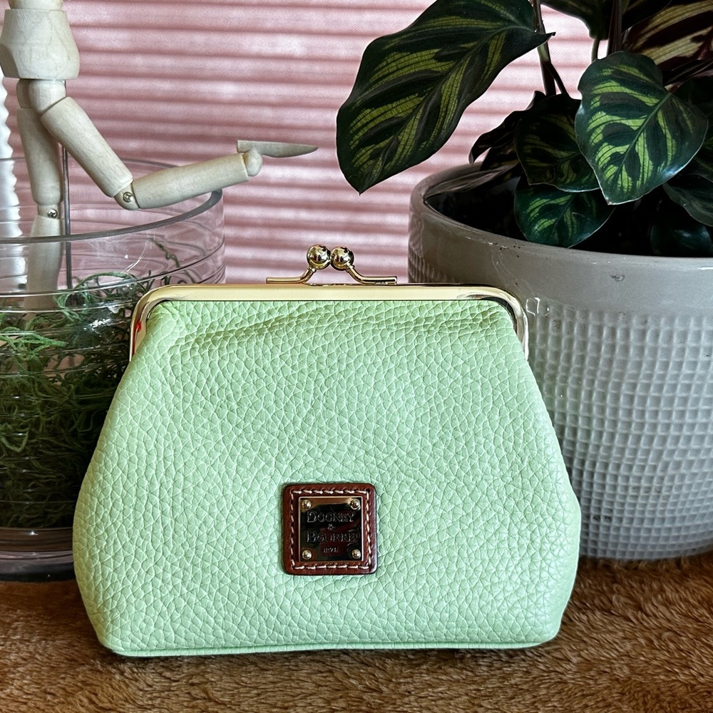 Dooney & Bourke Kisslock Key Lime